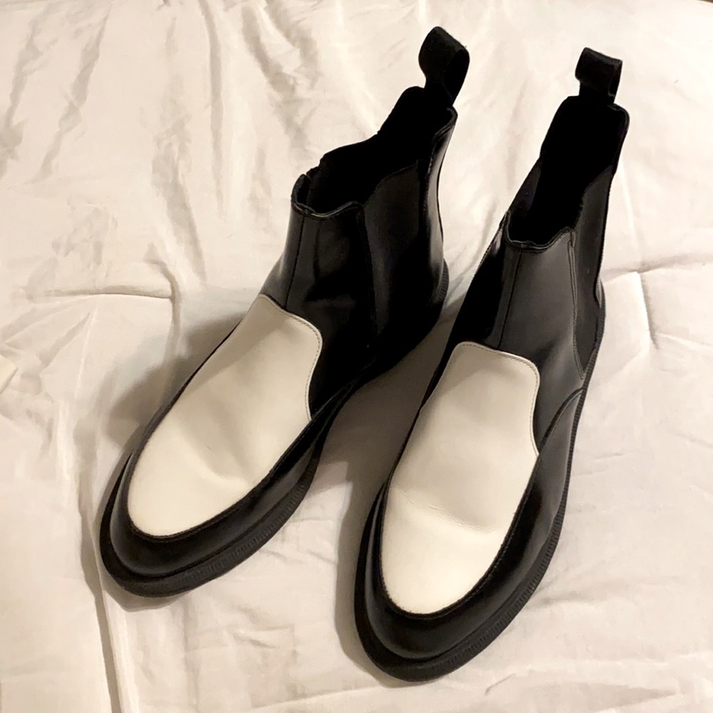 Discontinued Amelia Dr Martens Boots